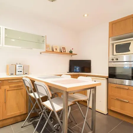 Tgh/ Centro Con Parking Apartment Malaga